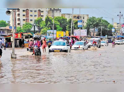 છેલ્લા 24 કલાકમાં ગુજરાતના 121 તાલુકામાં મન મૂકીને વરસ્યા મેઘરાજા, સુરતમાં 4 કલાકમાં 4 ઈંચ 
